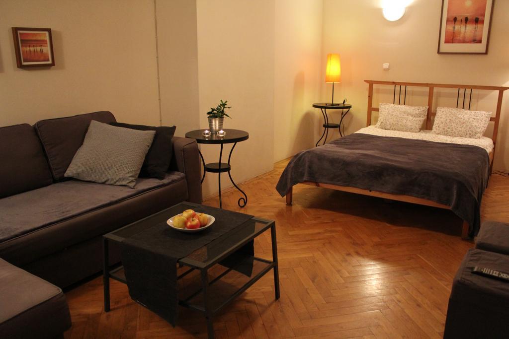 Apartment 4party
